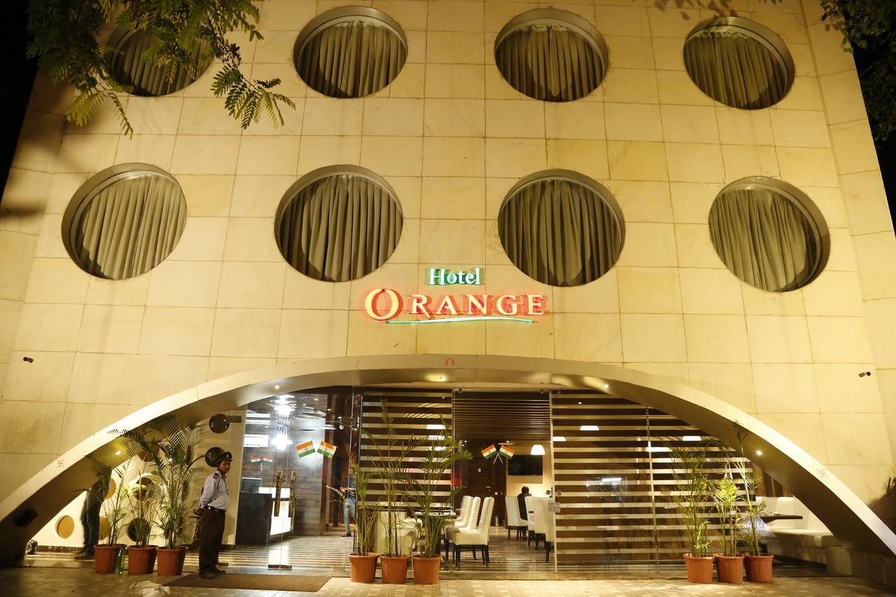 Hotel Orange アーグラ エクステリア 写真