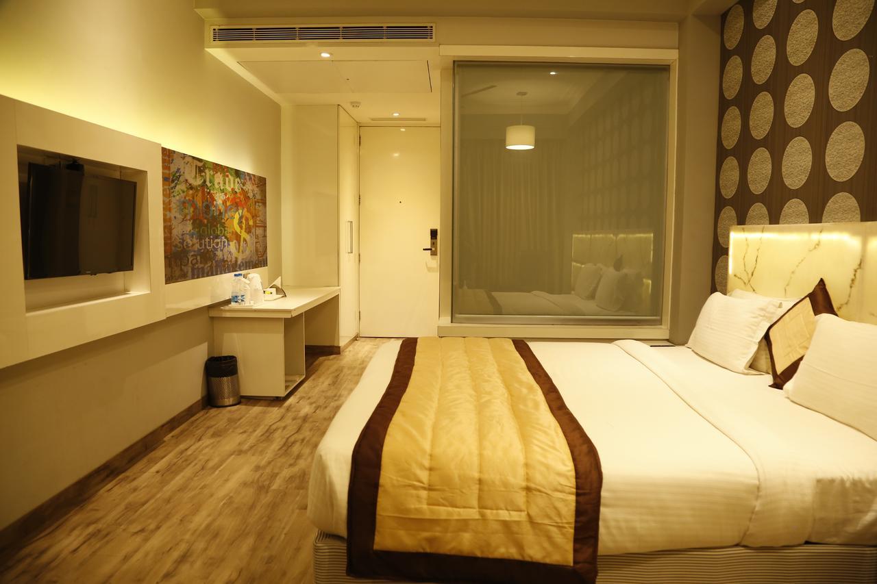 Hotel Orange アーグラ エクステリア 写真