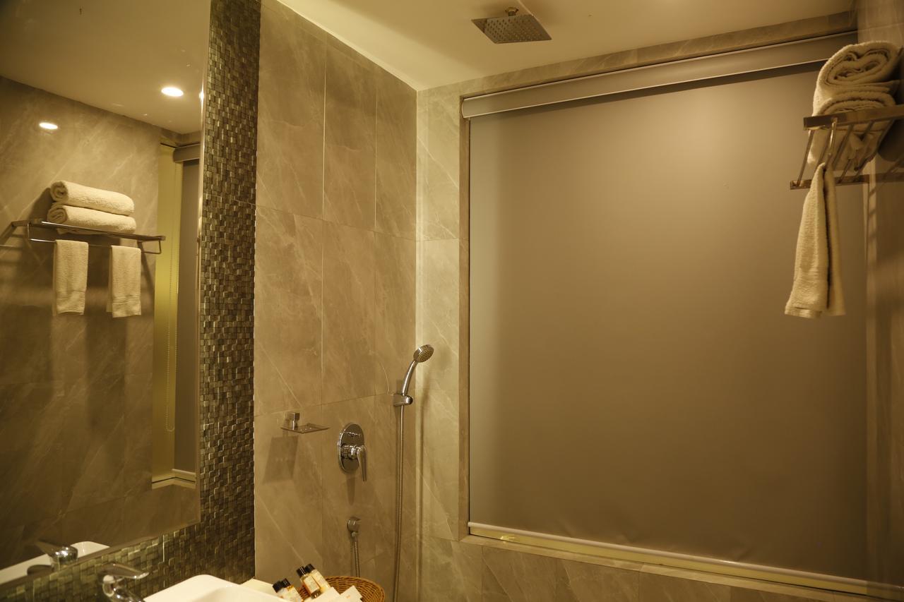 Hotel Orange アーグラ エクステリア 写真